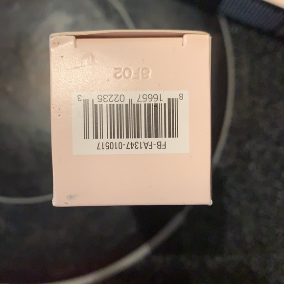 Fenty Beauty by Rihanna Instant retouch primer - Picture 5 of 9